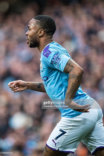 Raheem Sterling's Juicy Arse - famousmales